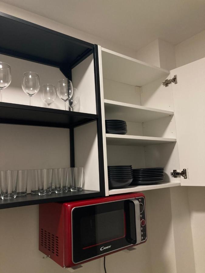 Capsule Hostel Zizkov Tower Praga Zewnętrze zdjęcie